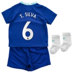Nike Chelsea Home Stadium Kit 2022-23 - Infants With T. Silva 6 Printing -Nike Store chelsea home stadium kit 2022 23 infants with t silva 6 printing ss4 p 13318848pv 2u ayl2g6imjsh3gw7doj3qv e063234e77a549fc87db593617b91682