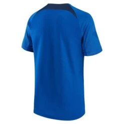 Nike Chelsea Strike SS Top - Blue - Kids -Nike Store chelsea strike ss top blue kids ss4 p 13303303pv 2u 1fpzrwpkgzs9vzu6tj80v d992bebb45e94217a599e778e8286914